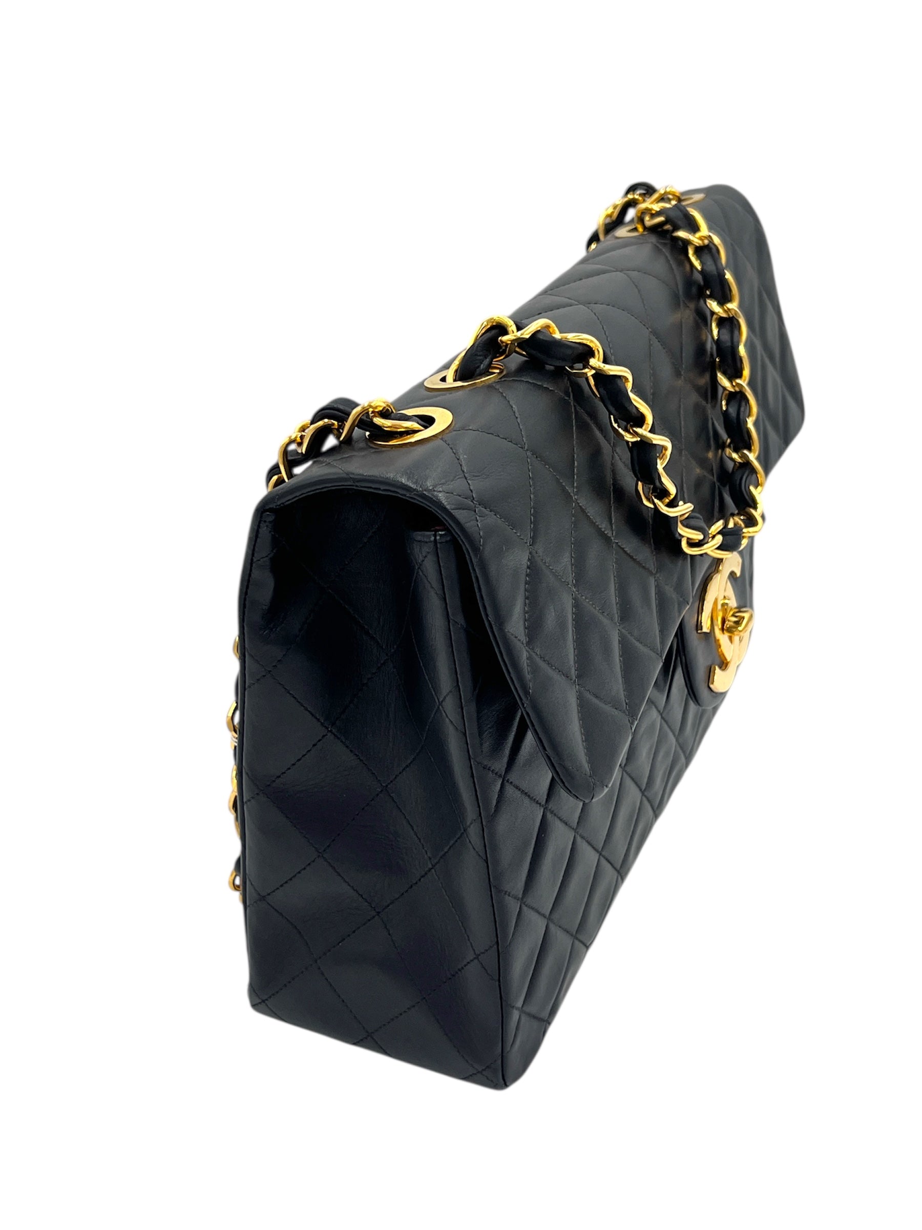 Chanel Timeless Maxi Jumbo