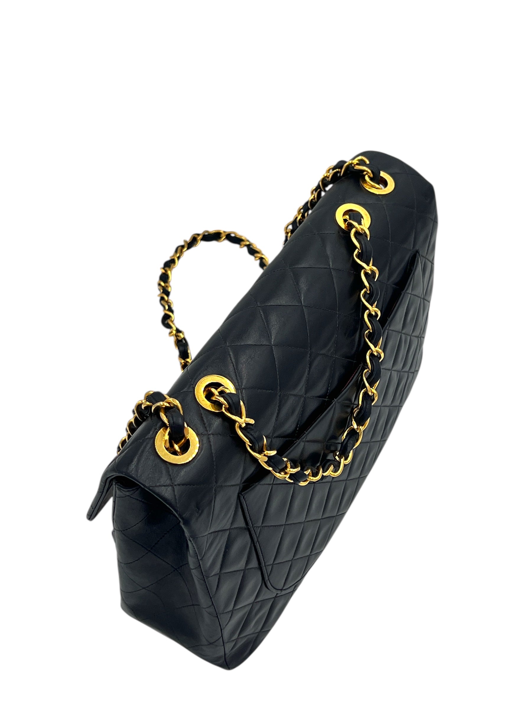 Chanel Timeless Maxi Jumbo