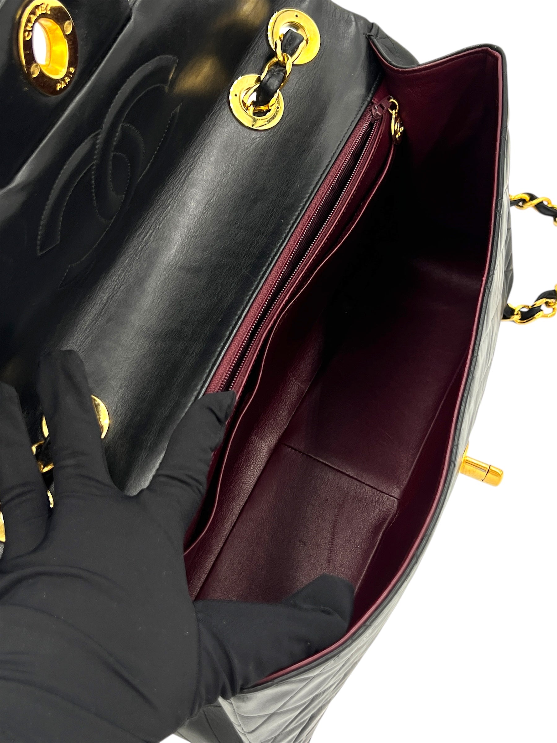 Chanel Timeless Maxi Jumbo