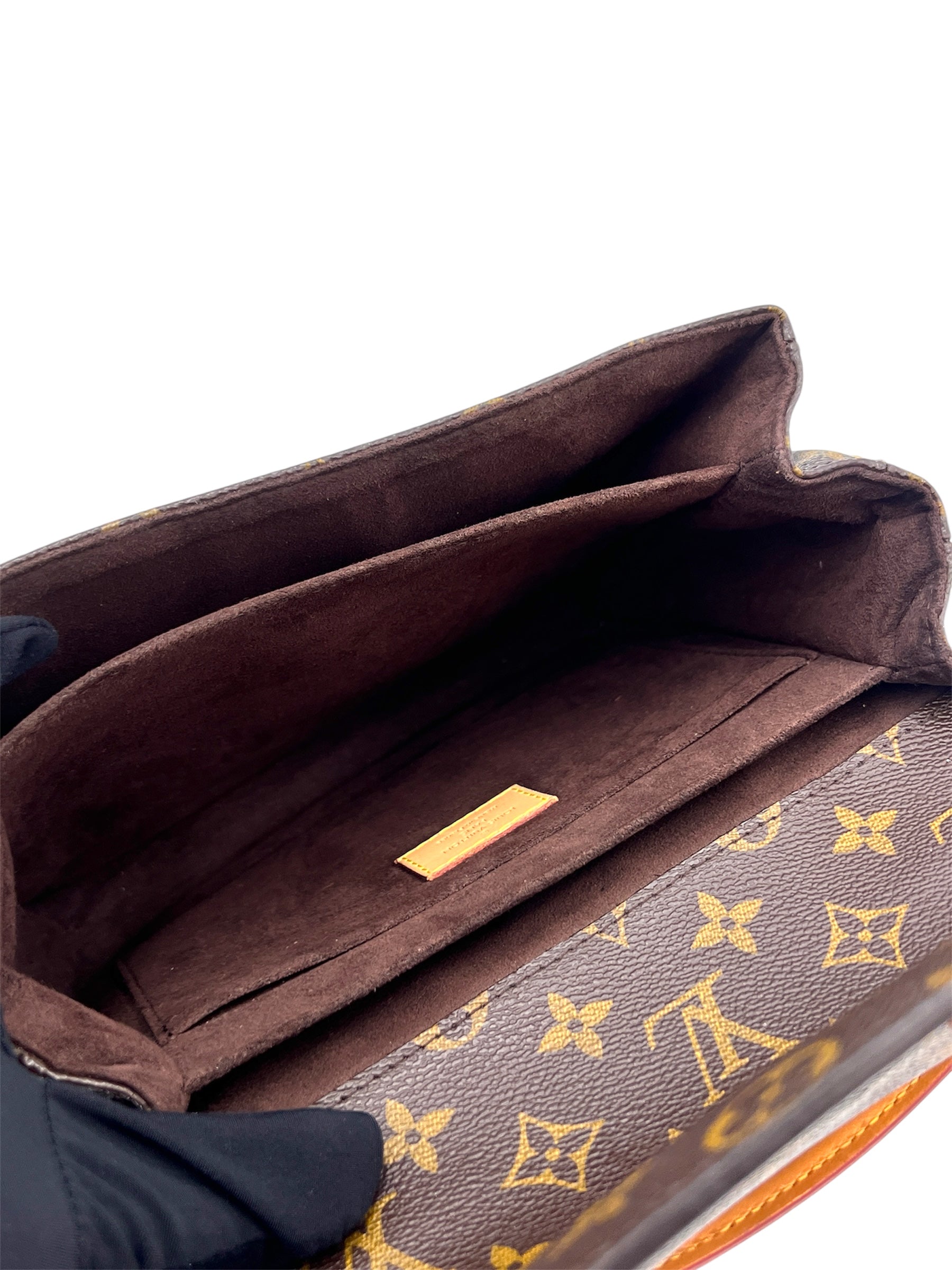 Louis Vuitton Pochette Metis